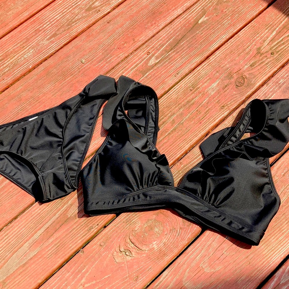 black bikini set